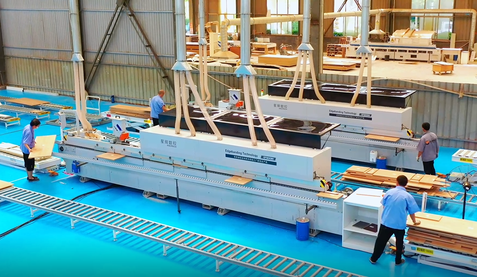 KANTENBANDMASCHINE